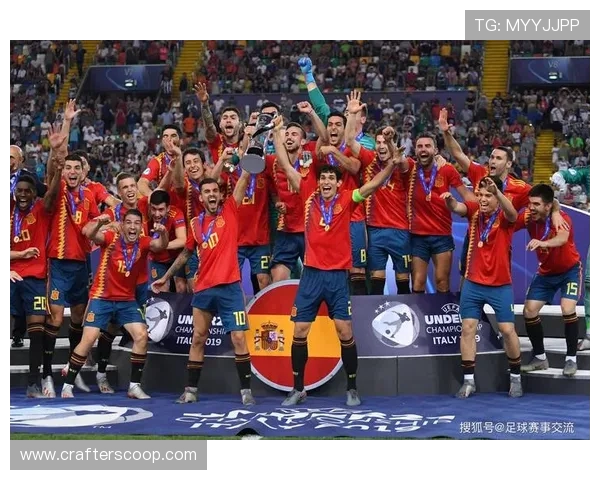 安布提醒国足球员调整心态吸取上半场教训并赞塞鸟实力不俗表现出色 安布提醒国足球员调整心态吸取上半场教训并赞塞鸟实力不俗表现出色