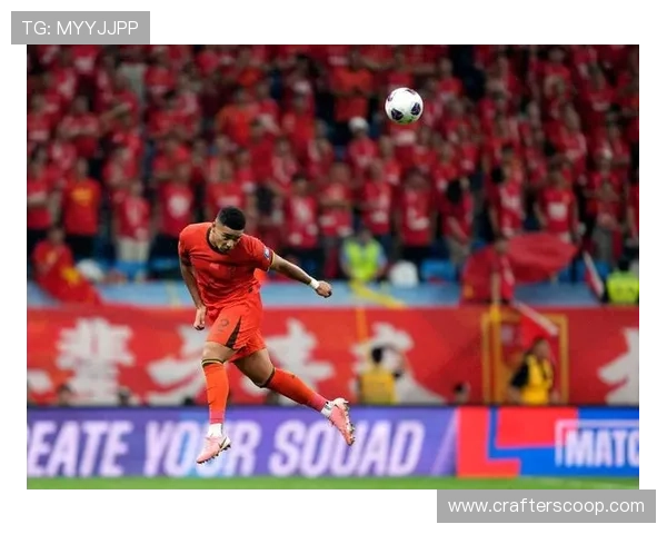 杭州创下中国足球新纪录 70588人亲临现场见证国足世预赛历史时刻 杭州创下中国足球新纪录 70588人亲临现场见证国足世预赛历史时刻